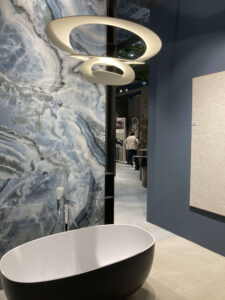 Stand RAK Ceramics en Cersaie 2021